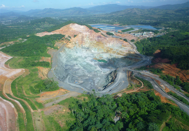 多米尼加迈蒙铜金矿_副本.jpg